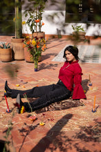 Cargar imagen en el visor de la galería, Blusa Novillo